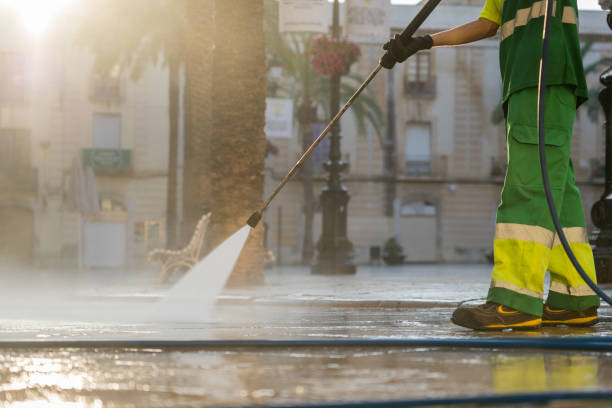 Best Residential Pressure Washing Services  in Massillon, OH